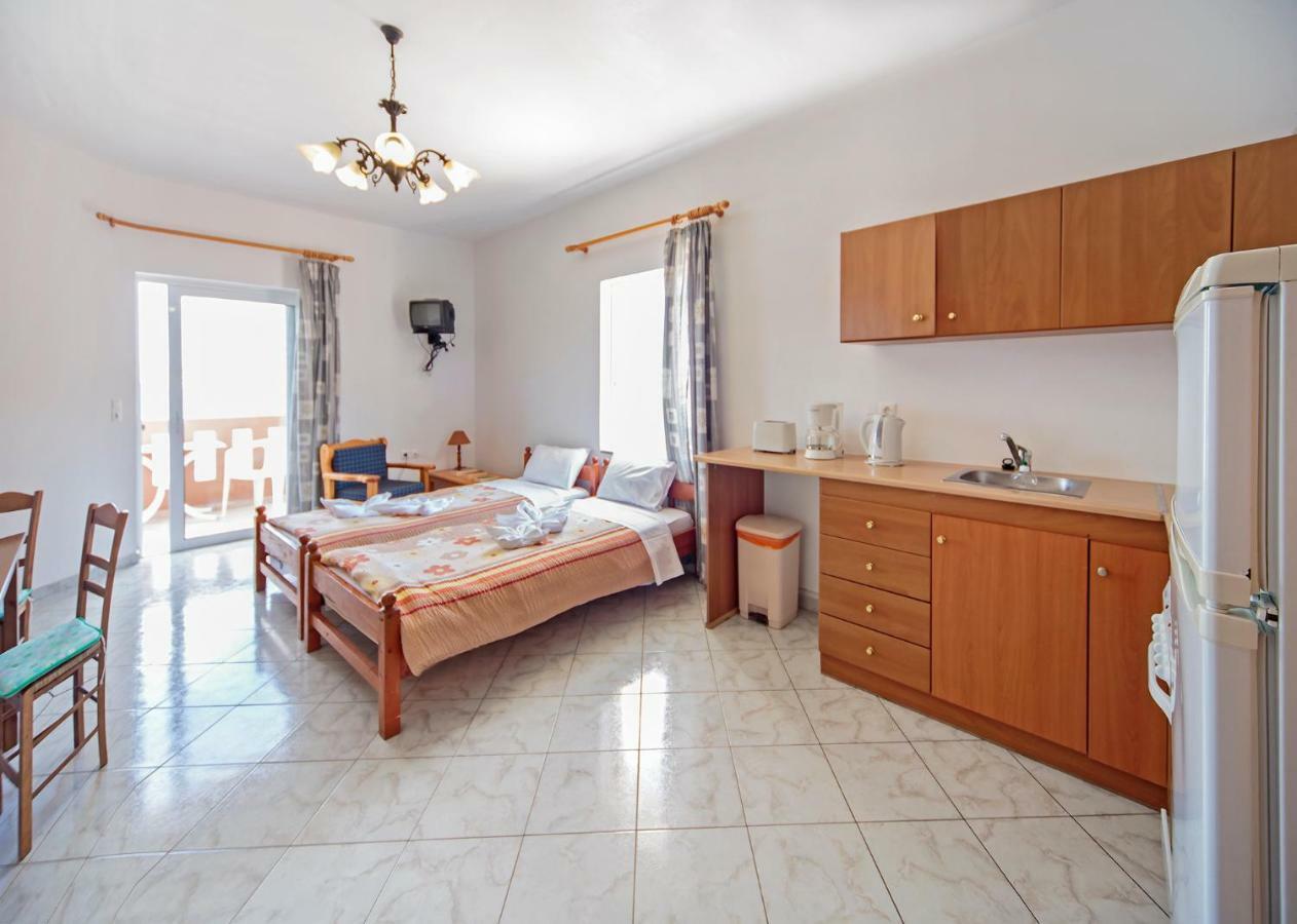 Ferienwohnung Kastro Kera Almirida Exterior foto